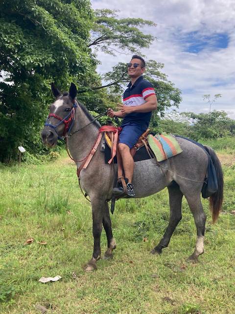 horse back riding jaco tour