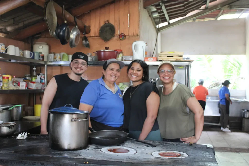 Group enjoying a traditional Costa Rican cooking experience during a Jaco culinary tour