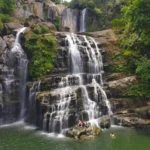 Nauyaca Waterfall full view