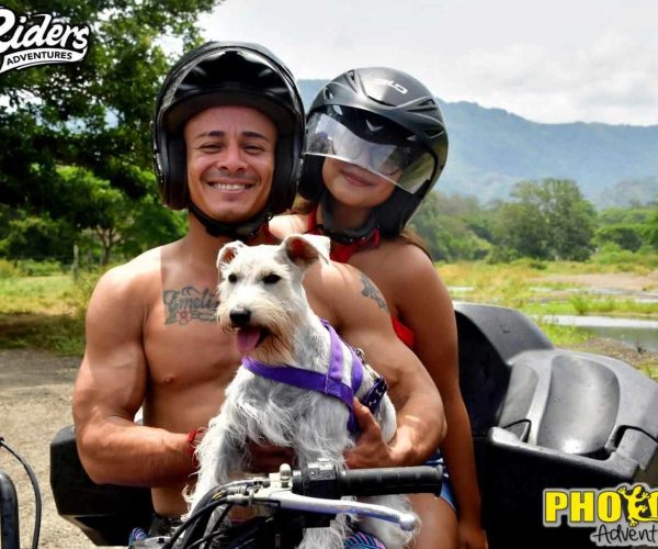 atv tour happy people riding