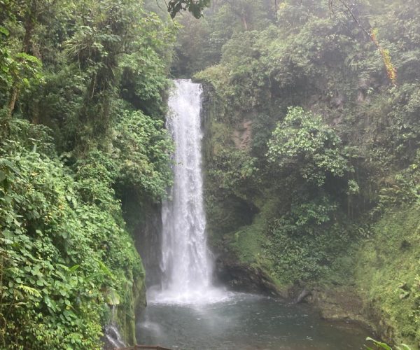 poas volcano waterfall tour